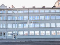 Pronájem kanceláře, Praha - Libeň, Na žertvách, 2000 m2