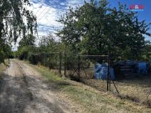 Prodej zahrady, Šlapanice, Hřbitovní, 703 m2