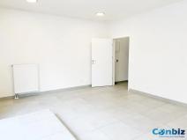 Pronájem obchodního prostoru, Praha - Smíchov, Holečkova, 39 m2