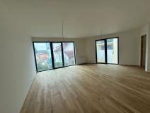 Prodej bytu 2+kk, Praha, Střížkovská, 65 m2