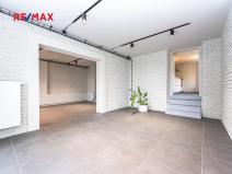 Pronájem kanceláře, Praha - Smíchov, U smíchovského hřbitova, 53 m2