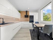 Prodej bytu 3+1, Zlín, Dětská, 77 m2