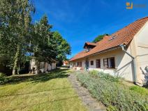 Prodej rodinného domu, Úboč, 350 m2