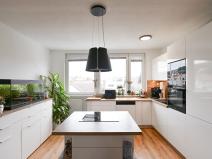 Prodej bytu 3+kk, Praha - Radotín, Na betonce, 68 m2