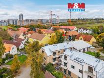 Prodej bytu 4+kk, Praha - Holyně, náměstí Pod lípou, 121 m2