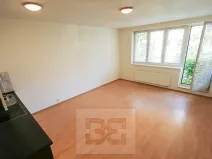 Pronájem bytu 1+kk, Praha - Hostivař, Rižská, 34 m2