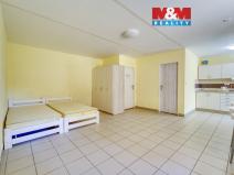 Pronájem bytu 1+1, Sytno, 49 m2