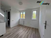 Pronájem bytu 1+kk, Praha - Břevnov, Cvičebná, 23 m2
