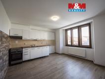 Pronájem bytu 3+1, Nechanice, Husovo nám., 98 m2