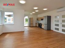 Pronájem bytu 4+kk, Úhonice, Otakara Kádnera, 111 m2