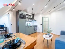 Prodej bytu 1+kk, Praha - Holešovice, Veverkova, 40 m2