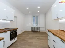 Prodej bytu 2+kk, Praha - Libeň, Novovysočanská, 37 m2