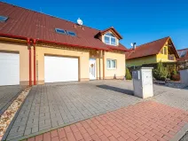 Prodej rodinného domu, Pohořelice, Sadová, 149 m2