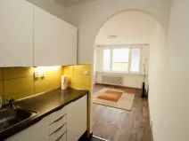 Pronájem bytu 2+kk, Praha, Novodvorská, 40 m2