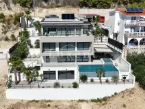 Prodej vily, Omiš, Chorvatsko, 450 m2