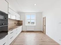 Prodej bytu 2+1, Cheb, Na Hradčanech, 82 m2