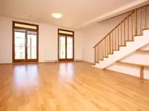 Pronájem kanceláře, Praha - Smíchov, Štefánikova, 168 m2