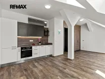 Prodej bytu 1+kk, Pardubice, Železničního pluku, 43 m2