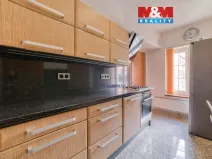 Prodej bytu 3+1, Cheb, Hradební, 56 m2