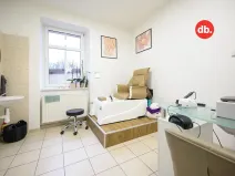 Pronájem obchodního prostoru, Karlovy Vary, Nejdecká, 16 m2