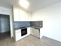 Pronájem bytu 1+kk, Praha - Vysočany, Poděbradská, 35 m2