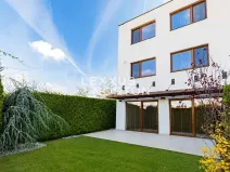 Pronájem rodinného domu, Praha - Stodůlky, Hlušičkova, 300 m2
