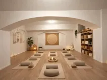 Pronájem skladu, Praha - Strašnice, Saratovská, 130 m2