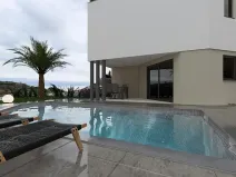 Prodej bytu 4+kk, Vrbnik, Chorvatsko, 101 m2