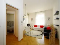 Pronájem bytu 2+kk, Praha - Vinohrady, Polská, 50 m2