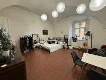 Pronájem bytu 1+1, Praha - Malá Strana, Šporkova, 44 m2