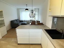 Pronájem bytu 2+kk, Praha - Karlín, Pobřežní, 58 m2