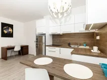 Pronájem bytu 1+kk, Praha - Vysočany, Strnadových, 33 m2