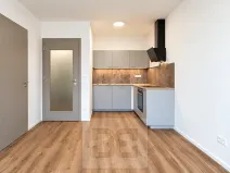 Pronájem bytu 2+kk, Praha - Černý Most, Arnošta Valenty, 41 m2