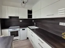 Prodej bytu 2+1, Kroměříž, Velehradská, 56 m2