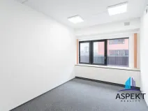 Pronájem kanceláře, Praha - Chodov, Líbalova, 26 m2