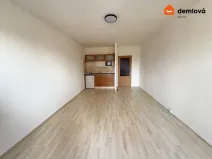 Pronájem bytu 1+kk, Ostrava, Na Obvodu, 27 m2