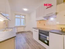 Prodej bytu 4+1, Cheb, Májová, 121 m2