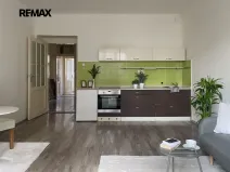 Pronájem bytu 2+kk, Praha - Holešovice, Farského, 51 m2