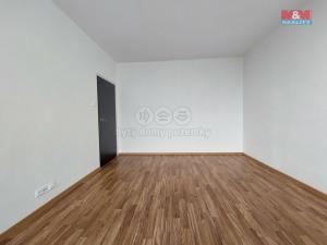 Prodej bytu 3+1, Klášterec nad Ohří, Na Vyhlídce, 65 m2