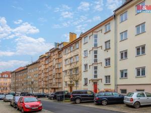 Prodej bytu 2+kk, Karlovy Vary - Drahovice, Kvapilova, 37 m2