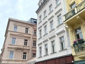 Prodej bytu 3+kk, Karlovy Vary, Vřídelní, 68 m2