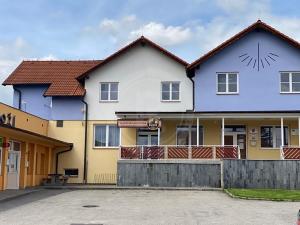Prodej pozemku pro bydlení, Slavče, 914 m2
