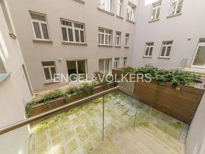 Pronájem bytu 3+kk, Praha - Nové Město, Jungmannova, 102 m2