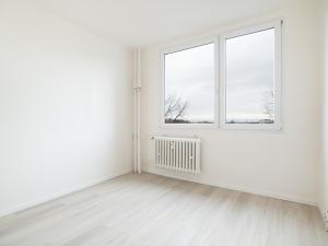 Prodej bytu 3+1, Praha - Kobylisy, Frýdlantská, 69 m2