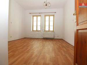 Prodej činžovního domu, Nový Bor - Arnultovice, 400 m2