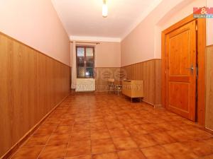 Prodej bytu 3+1, Nový Bor - Arnultovice, Gen. Svobody, 75 m2