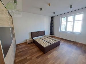 Pronájem bytu 3+kk, Ostrava, Hollarova, 85 m2