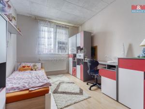 Prodej bytu 3+1, Lubenec, Pražská, 63 m2