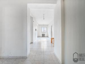Prodej vícegeneračního domu, Praha - Lipence, Na Bambouzku, 167 m2