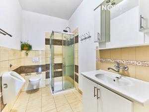 Prodej ubytování, Kačlehy, 335 m2
